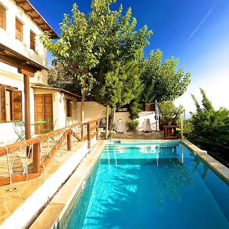 Great Thalia Private Pool 3 Bedrooms Aghios Georgios ヴィラ