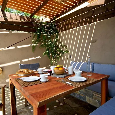 ヴィラ Great Thalia Private Pool 3 Bedrooms Aghios Georgios ピリオ山